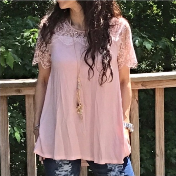 ShopEvelynne Tops - LACE TRIM DETAIL BOHO LOOSE FIT TUNIC TOP